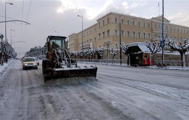 Προβλήματα από τις χαμηλές θερμοκρασίες και τα χιόνια