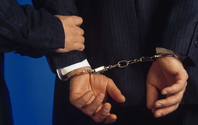 Συνελήφθη επιχειρηματίας για «λάδωμα» δημόσιου λειτουργού