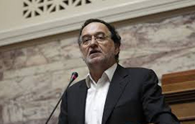 Λαφαζάνης: Τι απαντάει στο δίλλημα «ρήξη ή συμβιβασμός» – Τι περιμένει από τη Ρωσία