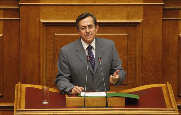 Νικολόπουλος: Ακόμη και η Μέρκελ  γελάει  με το success story του Σαμαρά