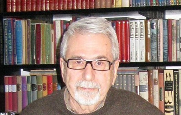 “Ξαναχτύπησε” ο Νίκος Δήμου: Επίπλαστη επέτειος η 25η Μαρτίου