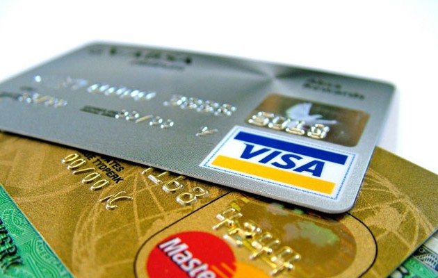 Νόμιμο το επιτόκιο 16,5% για τις πιστωτικές κάρτες με απόφαση Αρείου Πάγου