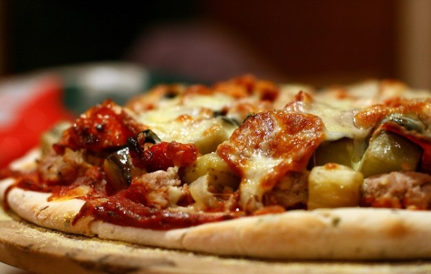 Δείτε ποιες είναι οι 10 πιο παχυντικές τροφές και γιατί!