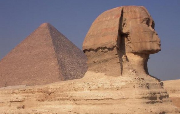 Ιμάμης καλεί τους μουσουλμάνους να καταστρέψουν Σφίγγα και Πυραμίδες