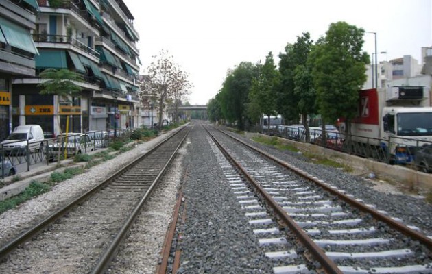 Νεκρός στις ράγες του τρένου στην Αθήνα