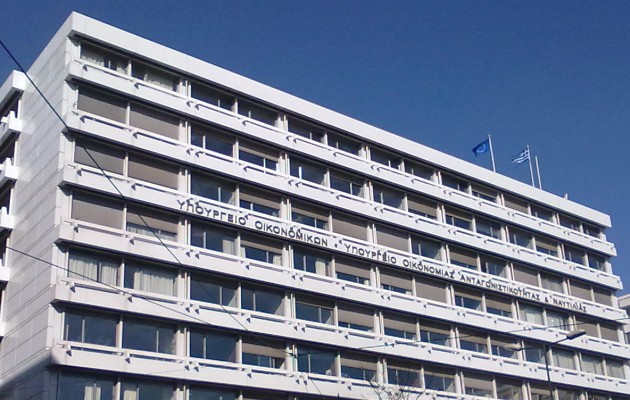 Δραγασάκης: Πακέτο προτάσεων κομίζει στο Eurogroup ο Βαρουφάκης