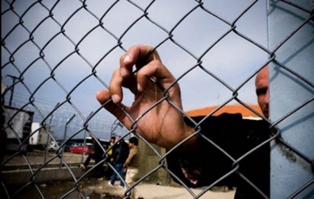Ελεύθεροι από τα κέντρα κράτησης οι παράνομοι μετανάστες
