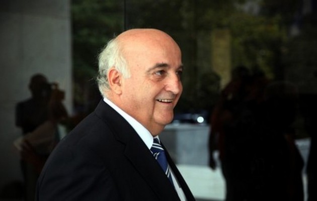 “Άδειασμα” Στασινόπουλου σε Παπακωνσταντίνου