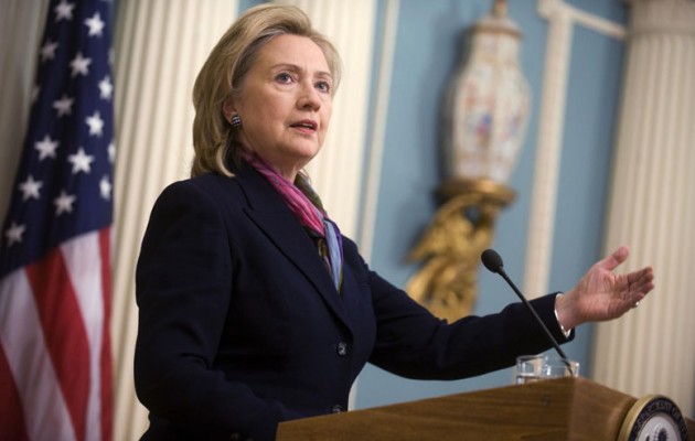 Μέσω email η… επίσημη ανακοίνωση της υποψηφιότητας της Χίλαρι Κλίντον