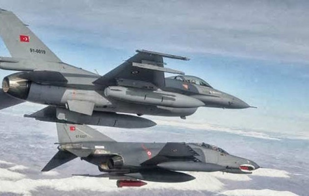 Νέες “βόλτες” τουρκικών αεροσκαφών  πάνω από το Αιγαίο