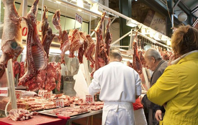 Οι συμβουλές προς καταναλωτές για τις αγορές του Πάσχα