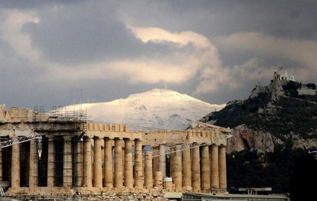 Reuters: «Σαφάρι» της Ελλάδας για να βρει δύο δισ. ευρώ