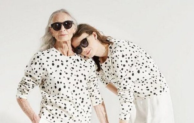 Έγινε ξανά μοντέλο στα 86 της!