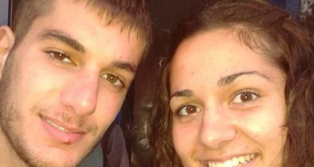 H αφιέρωση της Ελένης Γιακουμάκη για τον αδελφό της