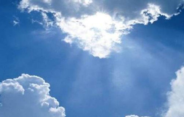 Ο καλός καιρός δεν θα εγκαταλείψει ακόμη την Ελλάδα