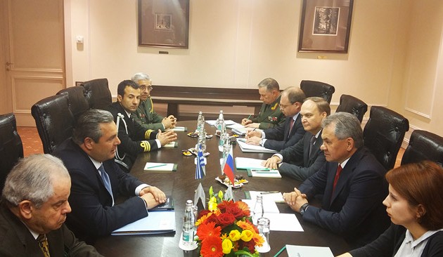 Ποιες συμφωνίες πέτυχε στη Μόσχα ο Καμμένος