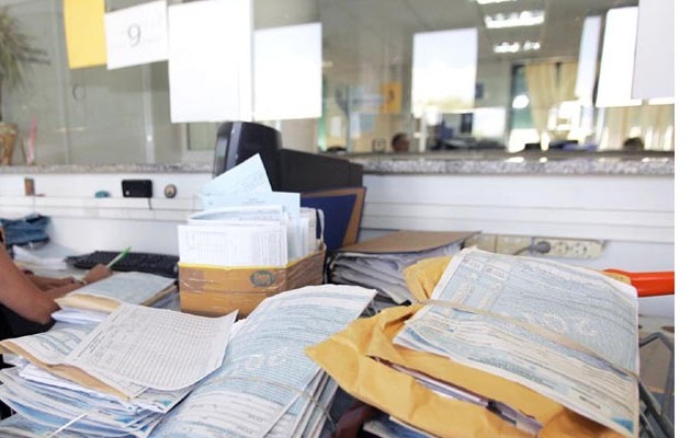 Τι προβλέπει το σχέδιο για τη ρύθμιση οφειλών – “Κούρεμα” προστίμων από 20% έως 80%