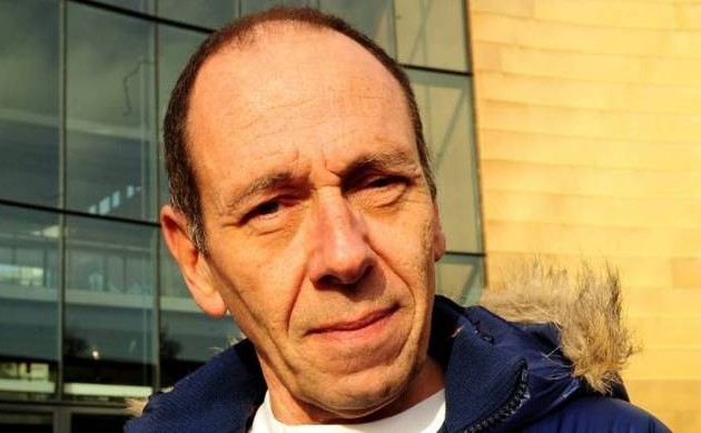 Το πρωί πολιτικός, το βράδυ… πορνοστάρ!