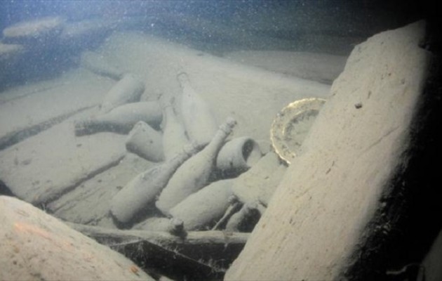 Σαμπάνιες 170 ετών σε ναυάγιο αποδείχθηκαν… γευστικές