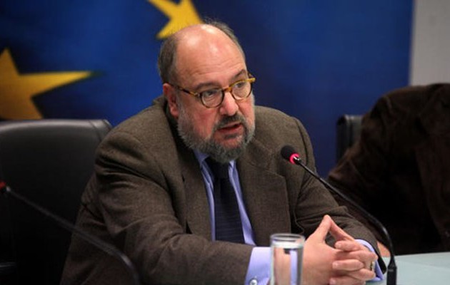 Δεν “βλέπει” συμφωνία στο Eurogroup ο Νίκος Θεοχαράκης