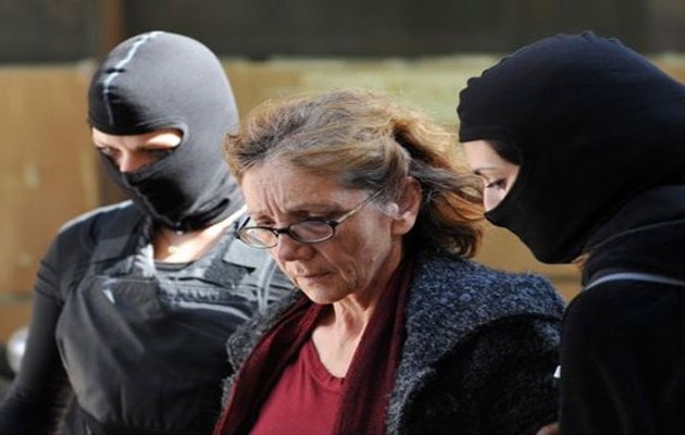 Αρνείται να βγει από τη φυλακή η μητέρα των αδελφών Τσάκαλου