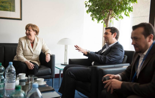 Μέρκελ και Ολάντ έτοιμοι για συμφωνία με τον Τσίπρα