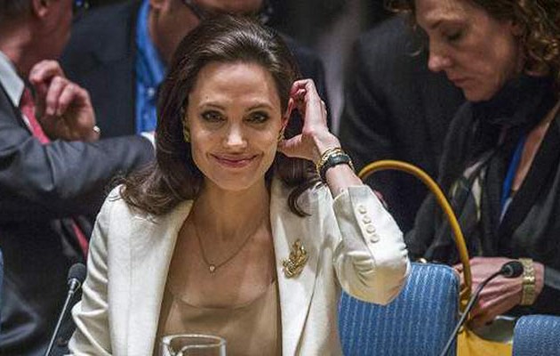 Ξέσπασμα Τζολί κατά ΟΗΕ: Βοηθήστε τους Σύρους πρόσφυγες