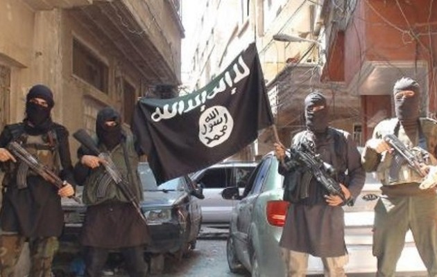 Το Ισλαμικό Κράτος συνθηκολόγησε στο Γιάρμουκ – Σε εξέλιξη η εκκένωση των τζιχαντιστών