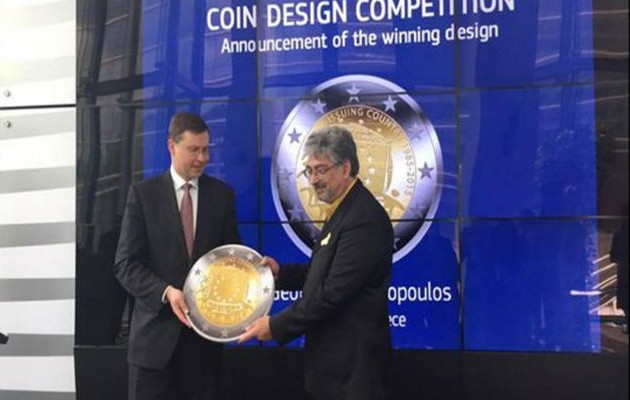 Ο Έλληνας που σχεδίασε το συλλεκτικό ευρώ του 2015