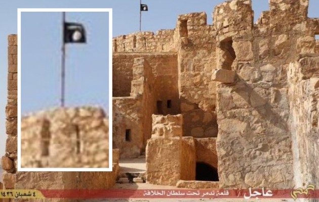 Το Ισλαμικό Κράτος ύψωσε τη σημαία του στην Ακρόπολη της Παλμύρας
