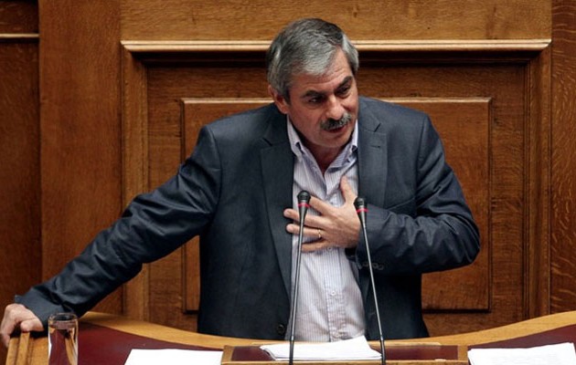 Πετράκος: «Η Ελλάδα έχει δυνατότητες να επιζήσει, δεν φοβόμαστε τίποτε»