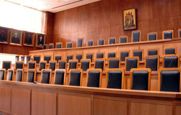 Έλληνες Δικαστές: Υποχρεωμένη η εισαγγελία να διαβιβάσει τη δικογραφία στη Βουλή