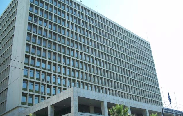 Τι απαντά η Αστυνομία στη Kωνσταντοπούλου για το περιστατικό στο Σύνταγμα