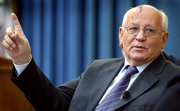 Προειδοποίηση από Γκορμπατσόφ: «Φαίνεται σαν ο κόσμος να προετοιμάζεται για πόλεμο»