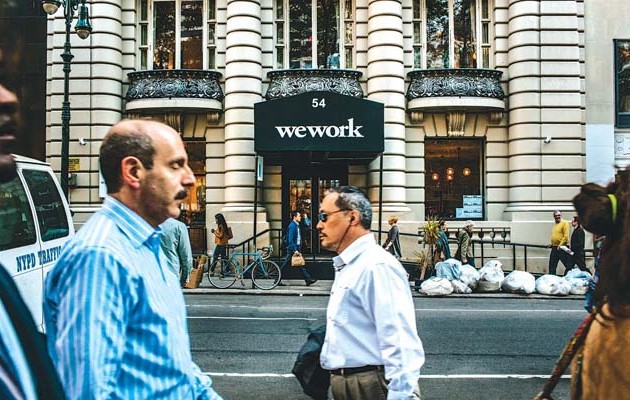 Τα γραφεία του μέλλοντος: Θα δουλεύεις πίνοντας μπύρα (φωτογραφίες)