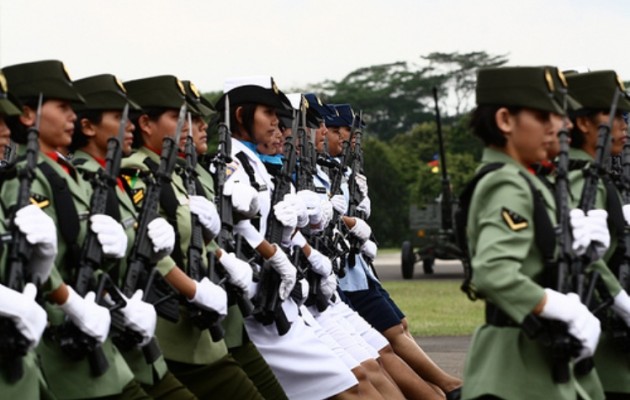 Μόνο παρθένες στο στρατό της Ινδονησίας