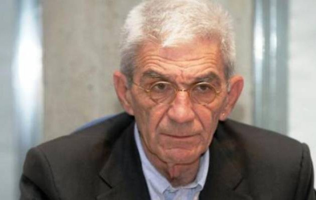 Μπουτάρης: Είναι τρελοί και κάνουν τραγικά λάθη, αλλά τους στηρίζουμε