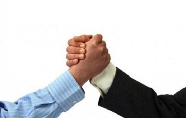 Σκληρό «μπρα ντε φερ»  κυβέρνησης – δανειστών – Όλα ανοιχτά