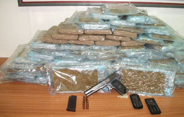 Χειροπέδες σε Αλβανό έμπορο ναρκωτικών στην Αθήνα