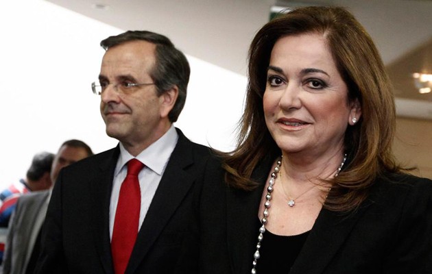 H Nτόρα “άδειασε” τον Σαμαρά για το πρώτο μνημόνιο (βίντεο)