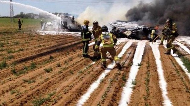Τραγωδία με πτώση αεροσκάφους στην Ισπανία (φωτο + βίντεο)