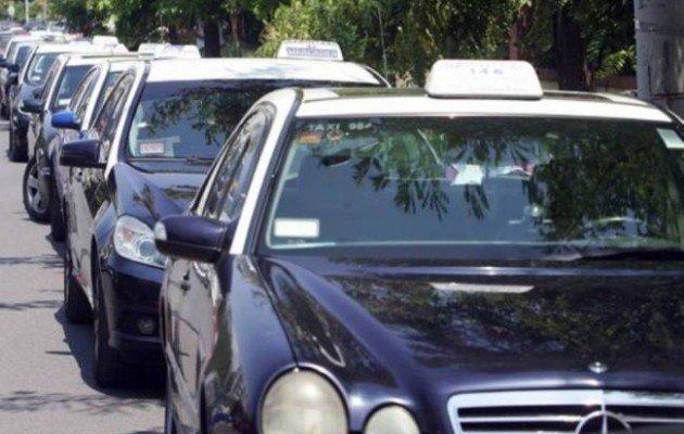 Συνελήφθη ταξιτζής που έδειξε τα “όργανά” του σε 13χρονη