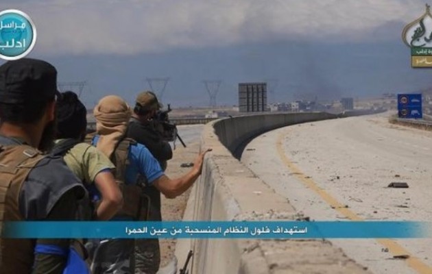 Η Αλ Κάιντα (Αλ Νούσρα) προελαύνει στη Συρία προς τη Μεσόγειο (φωτογραφίες)