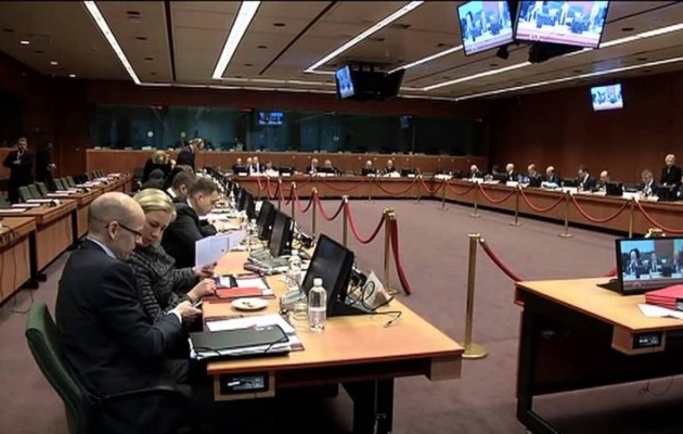 Διεκόπη το Eurogroup – Νέα μεταμεσονύχτια συνάντηση Τσίπρα – Γιούνκερ