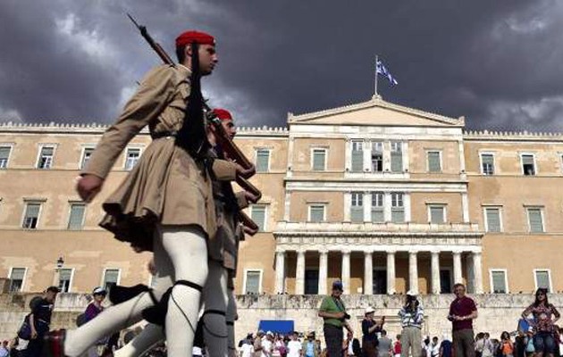 Γιατί το Spiegel θεωρεί κρίσιμη την 20η Ιουλίου για την Ελλάδα