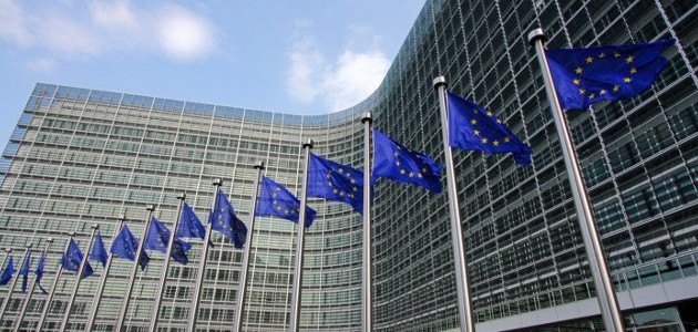 Ανησυχεί η Ε.Ε. για την “ομαδοποίηση” των δόσεων στο ΔΝΤ