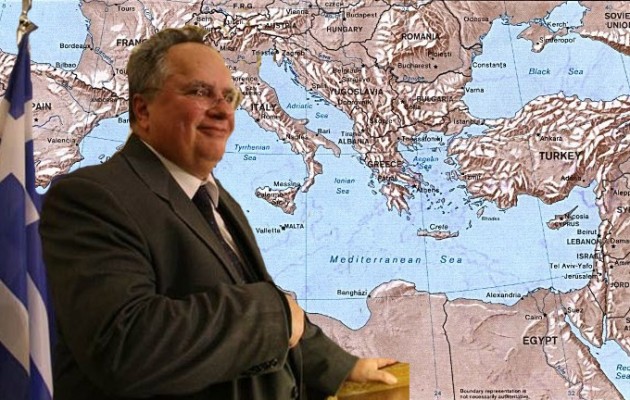 Νίκος Κοτζιάς: Αυτό είναι το νέο γεωπολιτικό δόγμα της Ελλάδας – τι σημαίνουν τα “3Δ”
