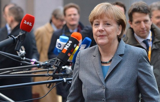 Μέρκελ: Θέλω να κάνω ό,τι είναι δυνατό για να μείνει η Ελλάδα στο ευρώ