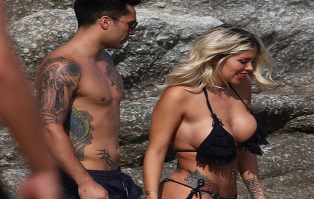 Αναστάτωσε τις παραλίες της Μυκόνου η σύντροφος του Χιμένες! (φωτογραφίες)