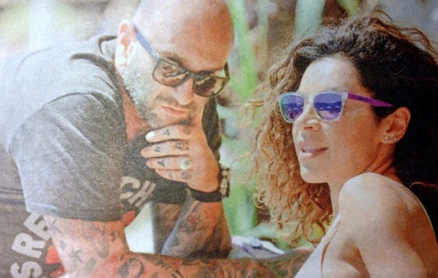 Η Μαριάντα Πιερίδη απολαμβάνει τον έρωτα στη Μύκονο (φωτογραφίες)